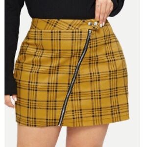 Plaid skirt